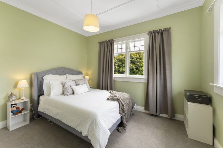 Photo of property in 4 Puriri Street, Woburn, Lower Hutt, 5010