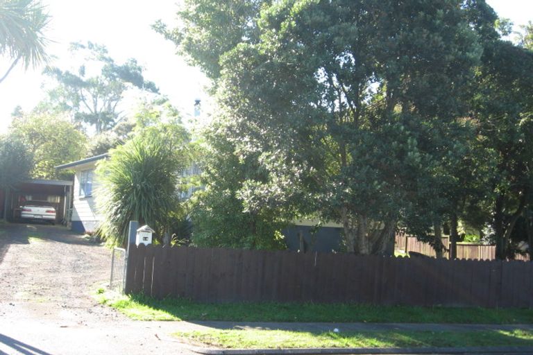 Photo of property in 14 Burndale Terrace, Manurewa, Auckland, 2102