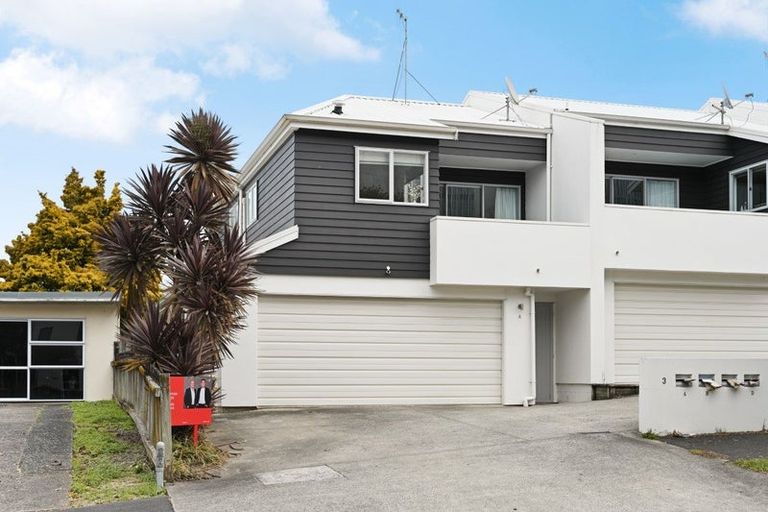 Photo of property in 3a Scotland Place, Hillcrest, Hamilton, 3216