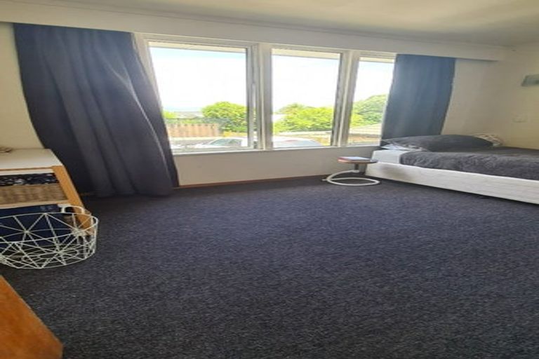 Photo of property in 20 Fairway Avenue, Mount Maunganui, 3116