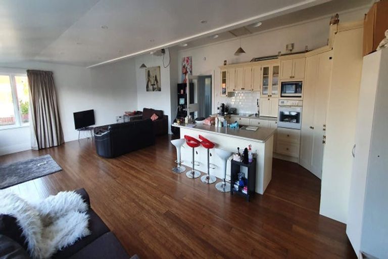 Photo of property in 46 Victoria Road, Saint Kilda, Dunedin, 9012