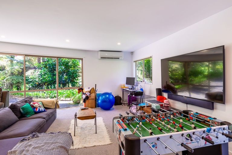 Photo of property in 46 Huia Road, Titirangi, Auckland, 0604