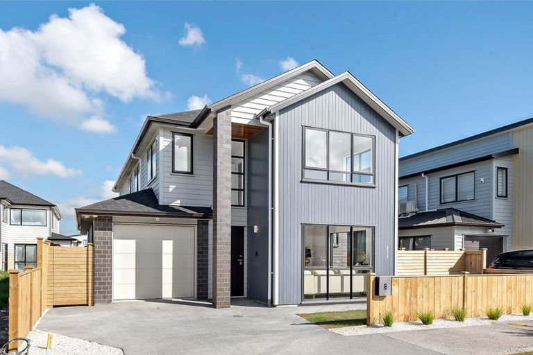 Photo of property in 8 Bomber Lane, Whenuapai, Auckland, 0618