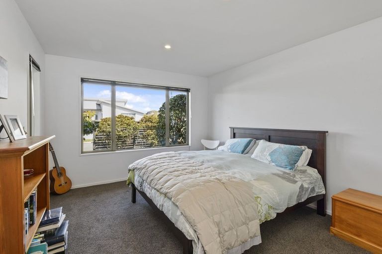 Photo of property in 72 Eastwood Rise, Waimairi Beach, Christchurch, 8083