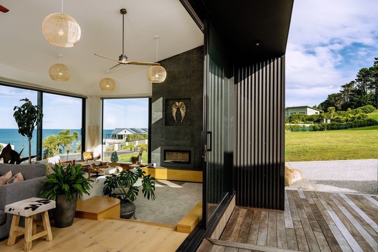 Photo of property in 22 Highgrove, Saint Clair, Dunedin, 9012