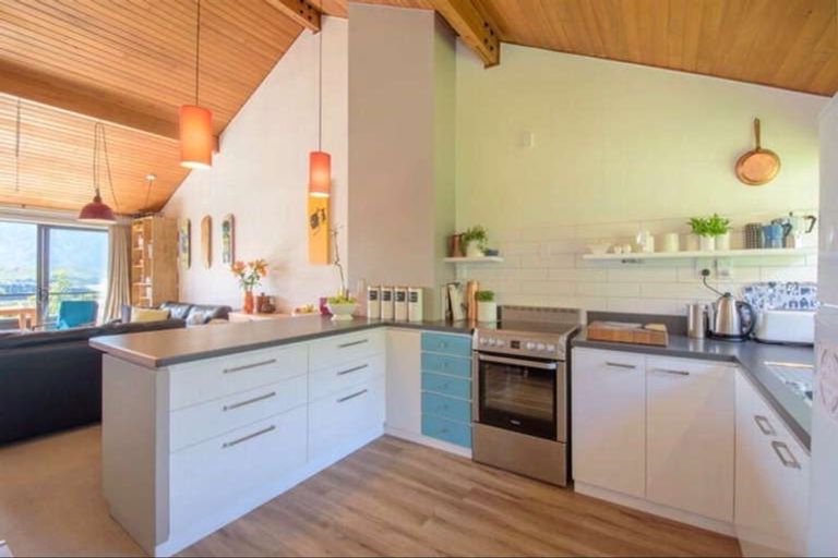 Photo of property in Alpine Meadows Apartments, 135u Fernhill Road, Fernhill, Queenstown, 9300