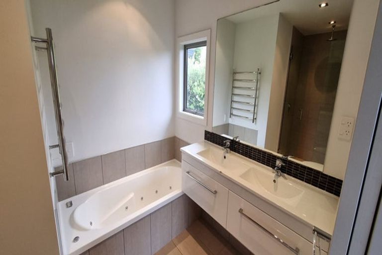 Photo of property in 116a Huntsbury Avenue, Huntsbury, Christchurch, 8022