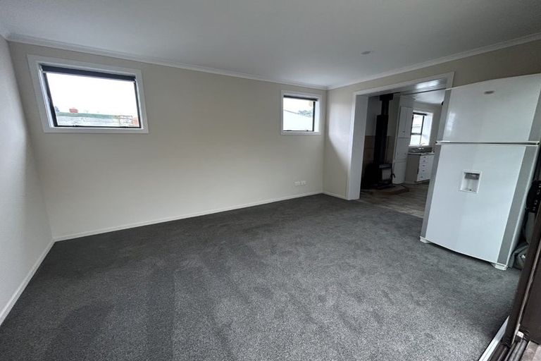 Photo of property in 124 Centennial Avenue, Helensburgh, Dunedin, 9010