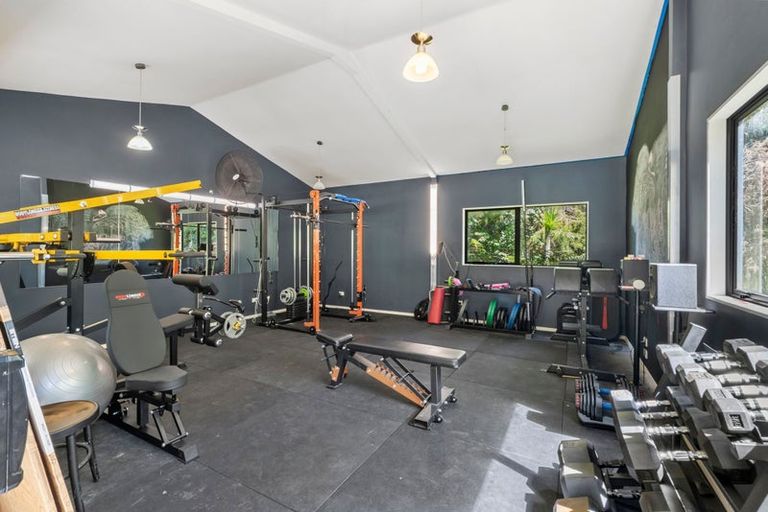 Photo of property in 110 Attwood Road, Paremoremo, Auckland, 0632