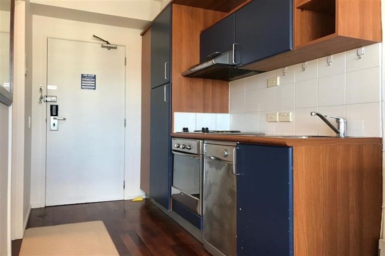 Photo of property in 82 Wakefield Street, Westport, 7825