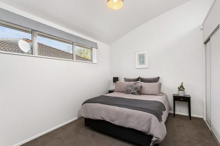 Photo of property in 26 Riverwood Boulevard, Redwood, Christchurch, 8051