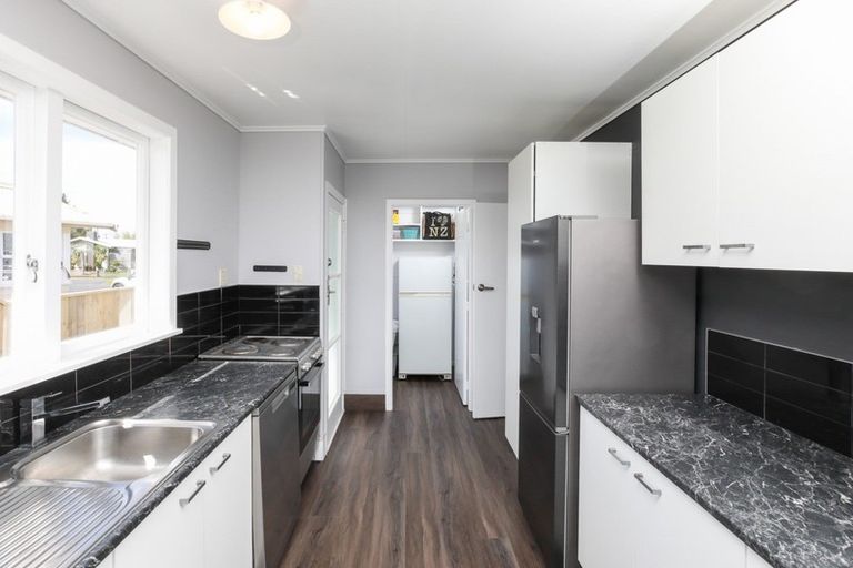 Photo of property in 10 Mooney Street, Nawton, Hamilton, 3200