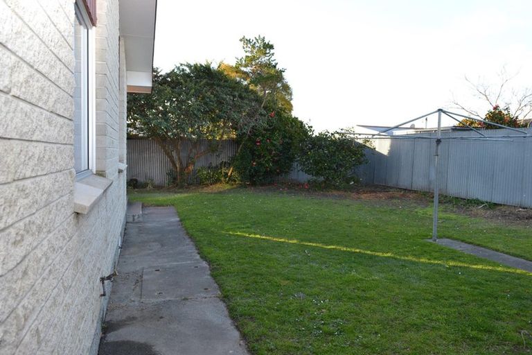 Photo of property in 19 Shortland Street, Tamatea, Napier, 4112