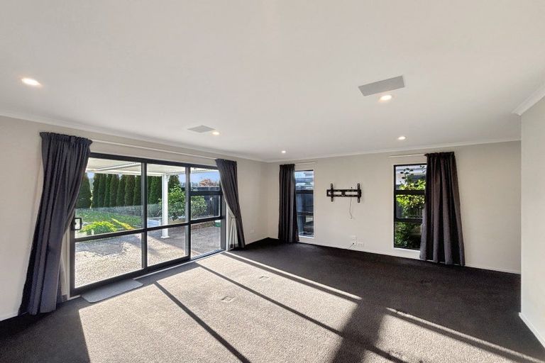 Photo of property in 48 Helmore Street, Rangiora, 7400