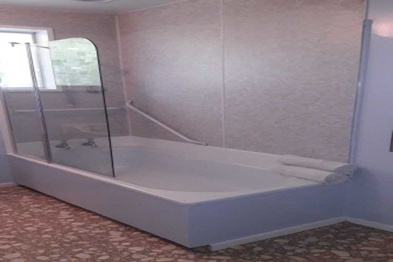 Photo of property in 2/42 Strathfield Avenue, Dallington, Christchurch, 8061