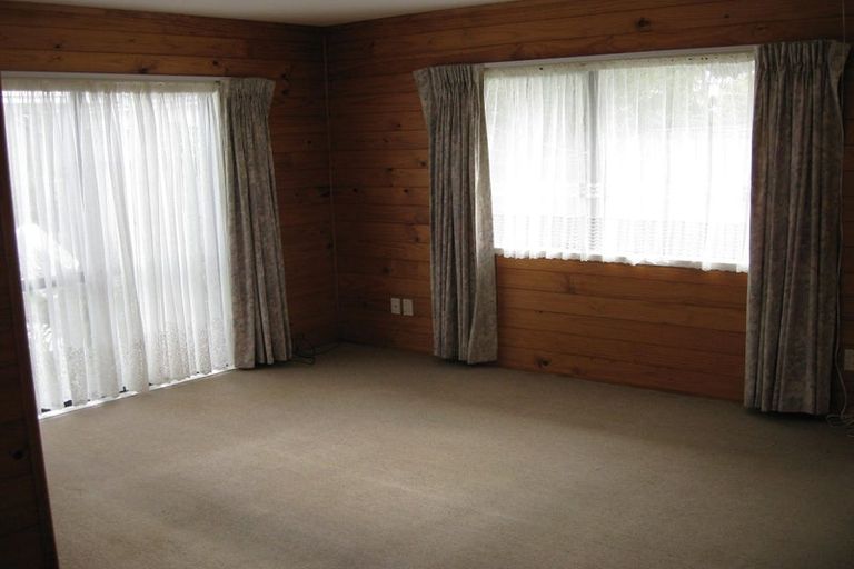 Photo of property in 35a Broderick Road, Johnsonville, Wellington, 6037