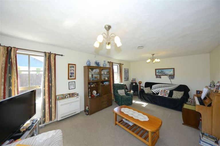 Photo of property in 27a Sapphire Street, Casebrook, Christchurch, 8051