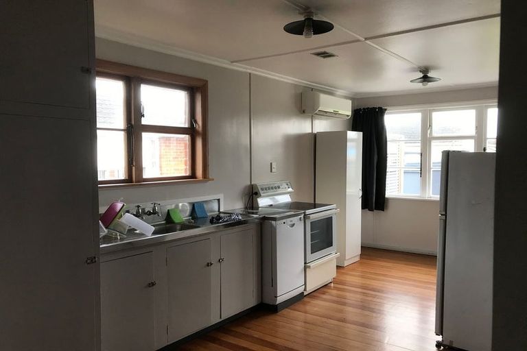 Photo of property in 91 Argyle Street, Hawera, 4610