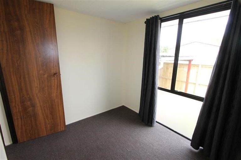Photo of property in 1/8 Cameron Place, Ranui, Auckland, 0612