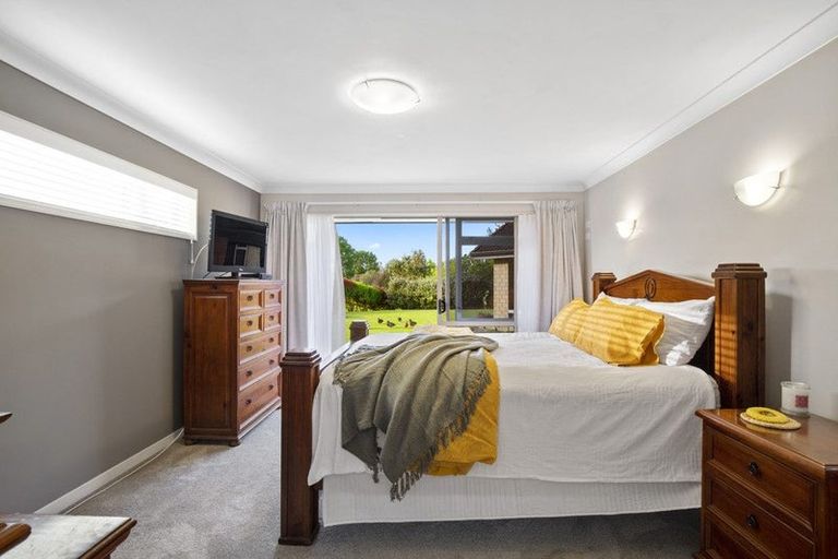 Photo of property in 21 Old Barn Road, Opaheke, Papakura, 2584