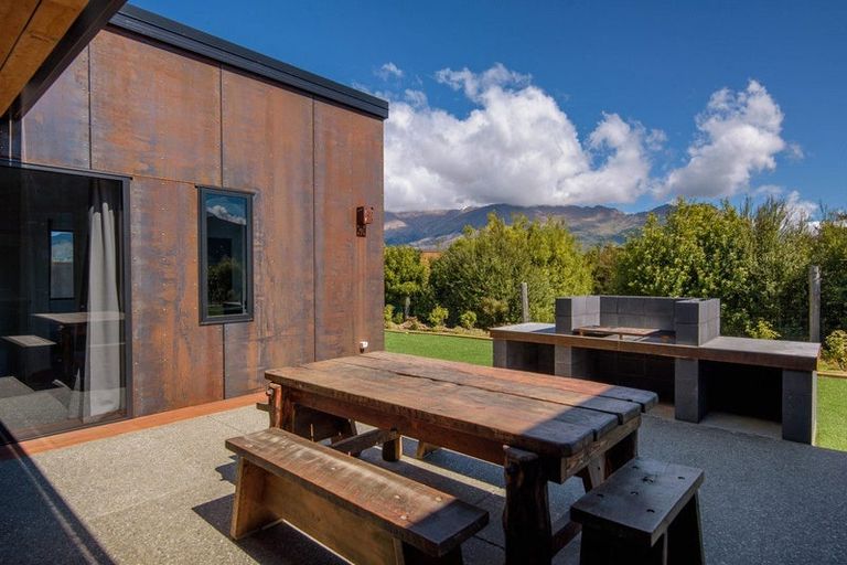 Photo of property in 65 Infinity Drive, Wanaka, 9305