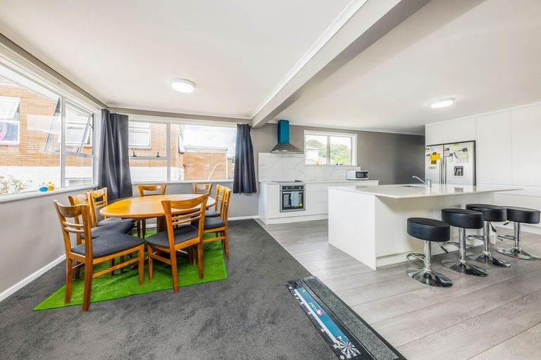 Photo of property in 41 Fernaig Street, Papakura, 2110