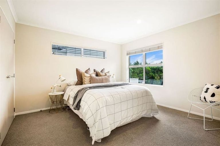 Photo of property in 17 Station Street, Hobsonville, Auckland, 0616