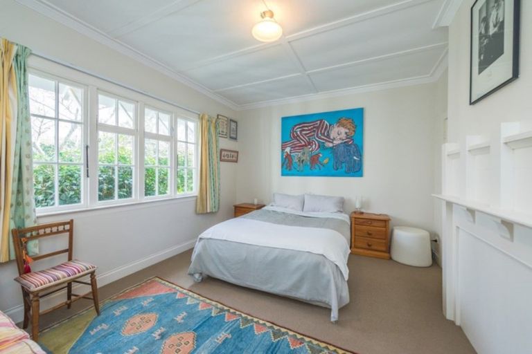 Photo of property in 18 Grey Street, College Estate, Whanganui, 4500