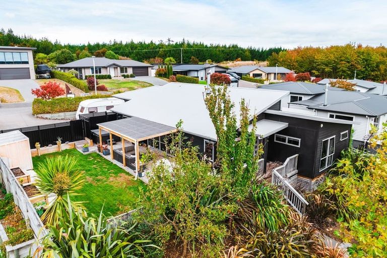 Photo of property in 297 Tauhara Ridge Drive, Richmond Heights, Taupo, 3330