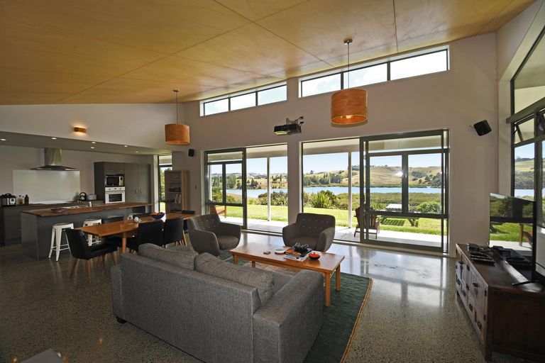 Photo of property in 107 Jumna Road, Maungaturoto, 0587