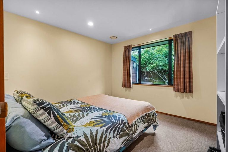 Photo of property in 2/82 Middleton Road, Upper Riccarton, Christchurch, 8041