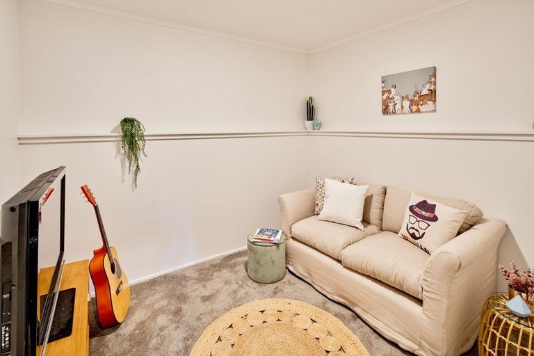 Photo of property in 39b Amapur Drive, Khandallah, Wellington, 6035