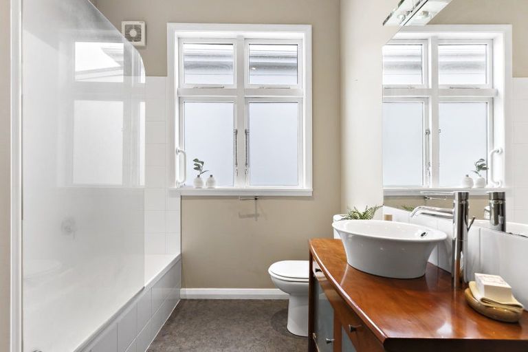 Photo of property in 263 Adelaide Road, Newtown, Wellington, 6021