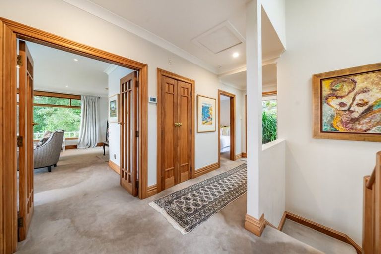Photo of property in 42 Pretoria Road, Karaka Bays, Wellington, 6022