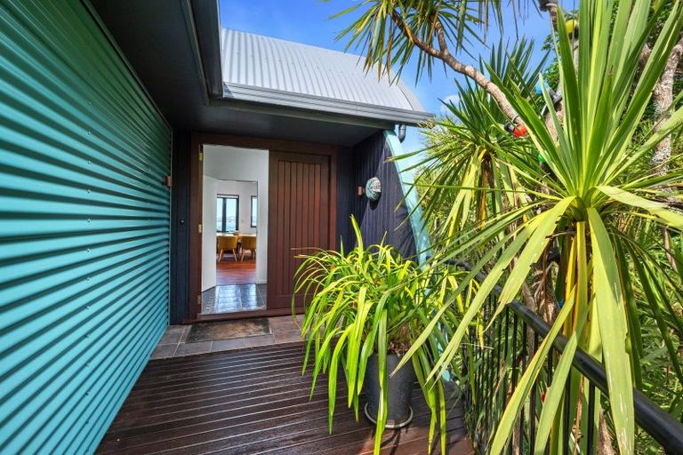 Photo of property in 60 Palmerston Road, Birkenhead, Auckland, 0626