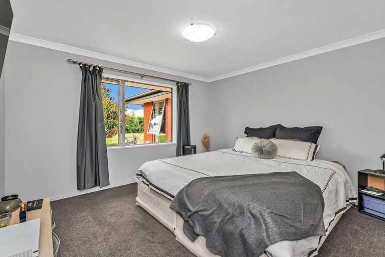 Photo of property in 10b Jozecom Place, Rolleston, 7614