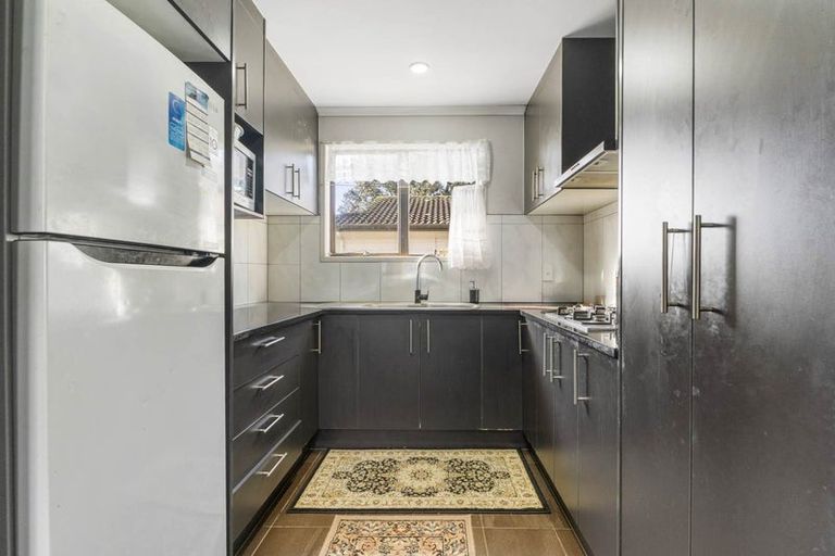 Photo of property in 2/331 Weymouth Road, Weymouth, Auckland, 2103