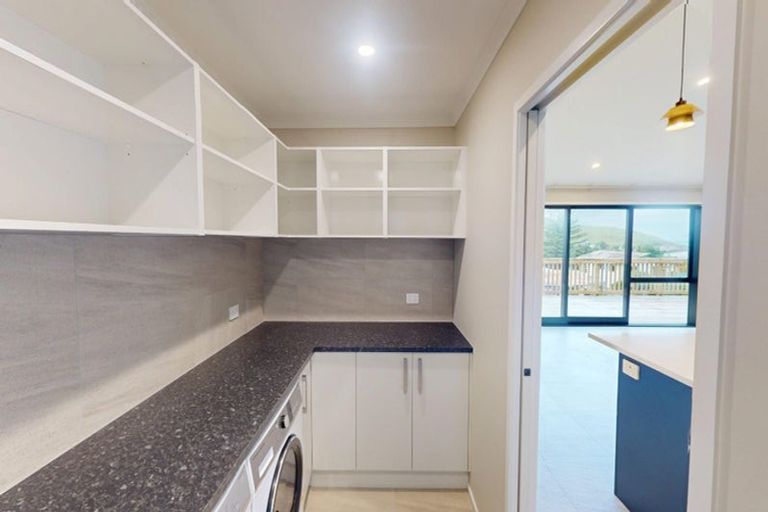 Photo of property in 41 Mowhanau Drive, Kai Iwi, Wanganui, 4574