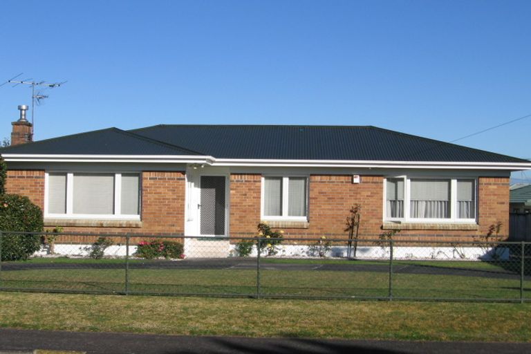 Photo of property in 42a Alma Crescent, Papakura, 2110