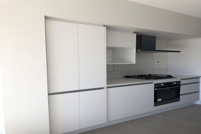 Photo of property in 36 Pennant Street, Long Bay, Auckland, 0630