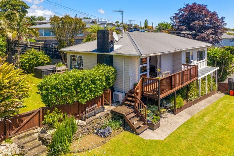 Photo of property in 7 Penrith Street, Westown, New Plymouth, 4310
