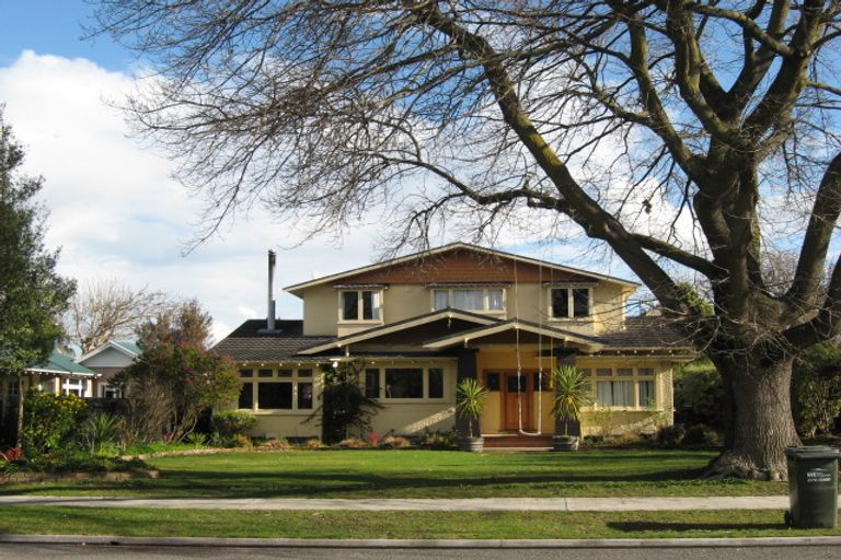 Photo of property in 107 Charlotte Crescent, Mayfair, Hastings, 4122