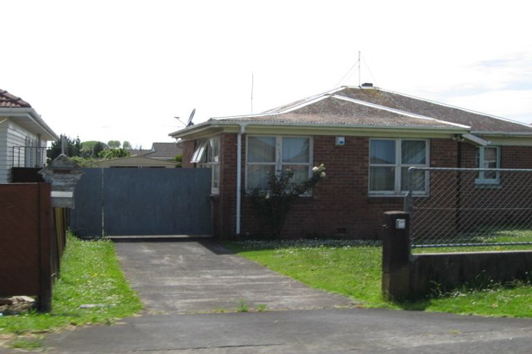 Photo of property in 151 Coronation Road, Mangere Bridge, Auckland, 2022