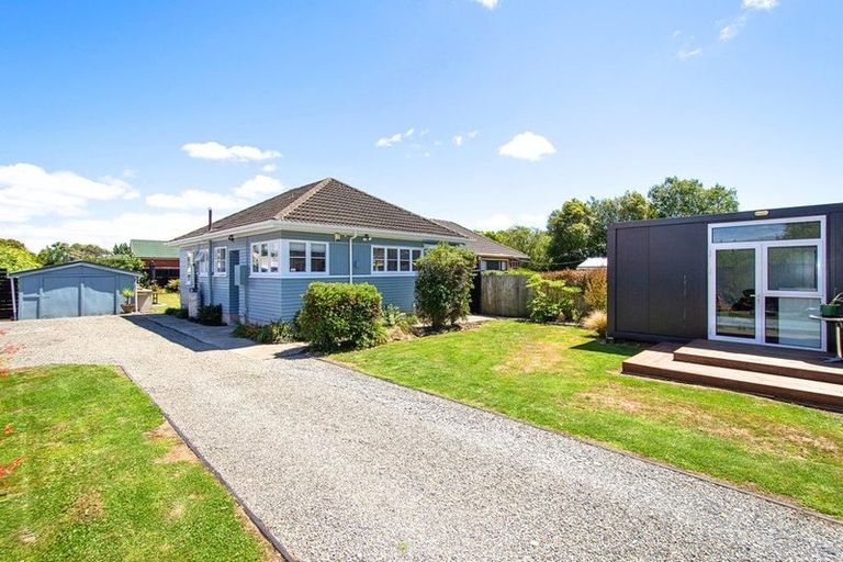 Photo of property in 35 Tilford Street, Woolston, Christchurch, 8062