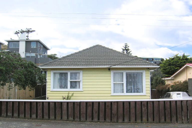 Photo of property in 104 Calabar Road, Miramar, Wellington, 6022