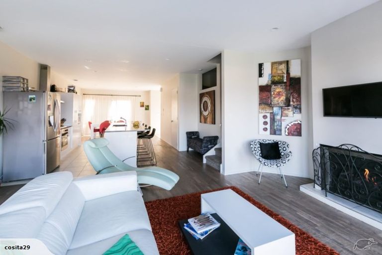 Photo of property in 270 Alec Craig Way, Gulf Harbour, Whangaparaoa, 0930