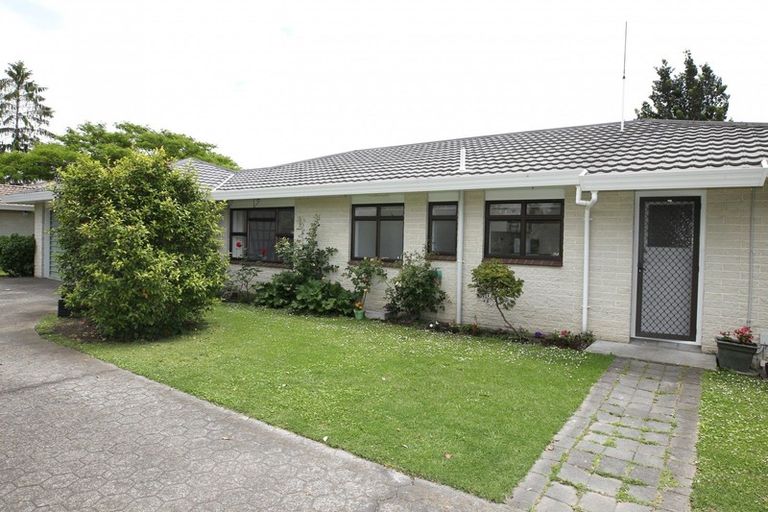 Photo of property in 243a Warwick Road, Mayfair, Hastings, 4122