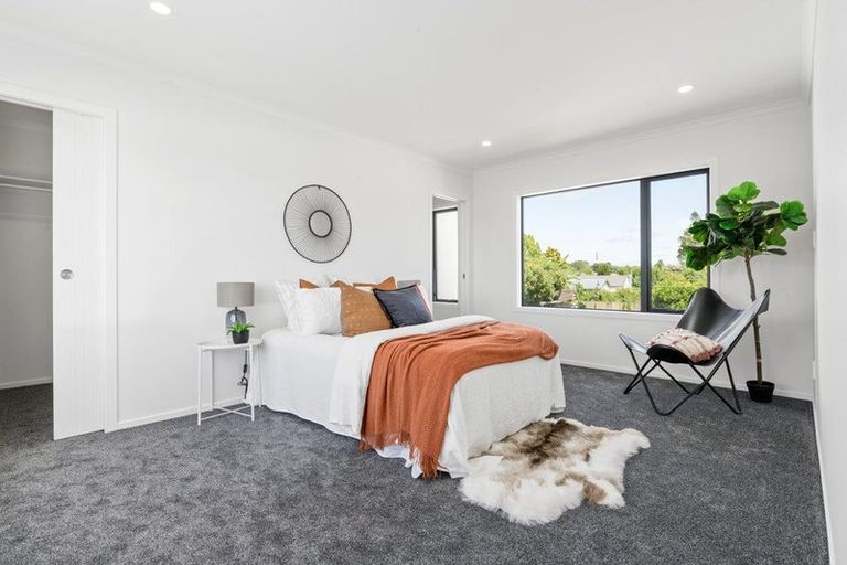 Photo of property in 2/20 Young Street, Claudelands, Hamilton, 3214