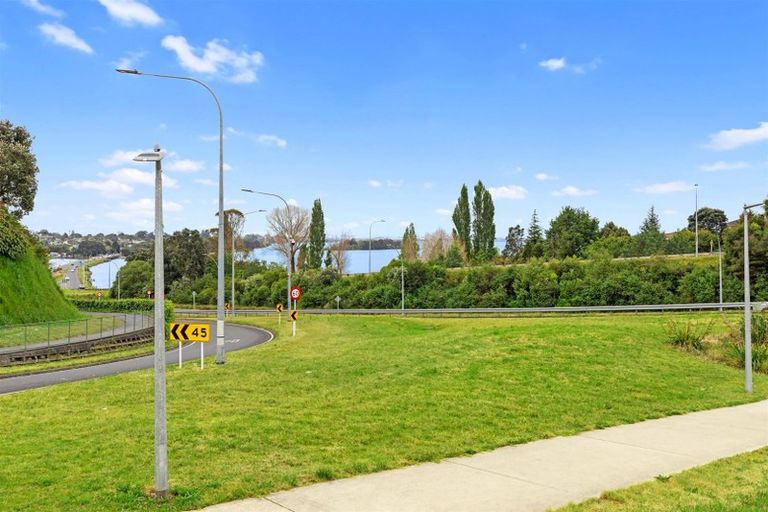 Photo of property in 1 Hairini Street, Hairini, Tauranga, 3112