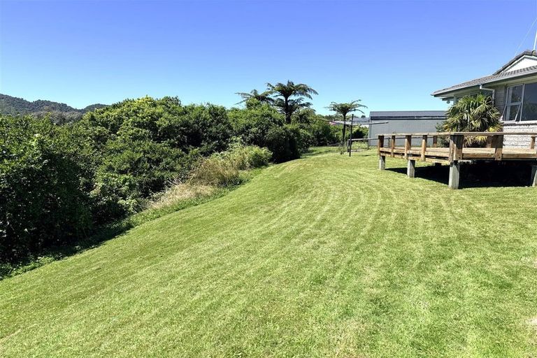 Photo of property in 44 Arnott Heights, Greymouth, 7805